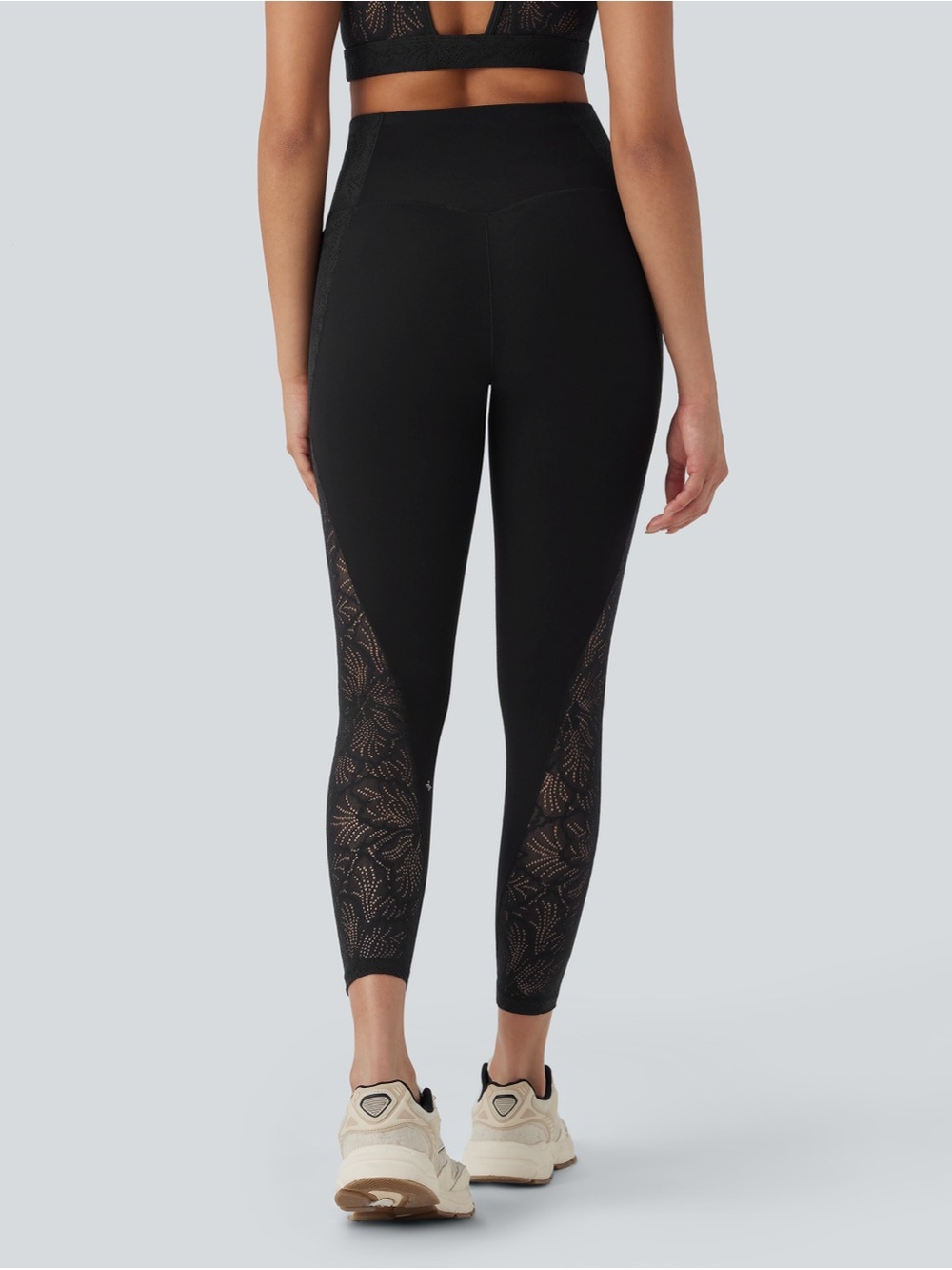 Halara UltraSculpt Tummy Control Lace Pocket Leggings M 7/8 NWOT - Picture 3 of 6